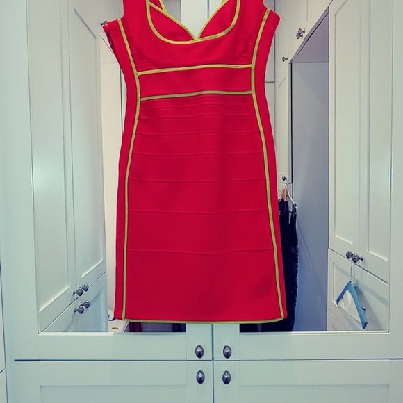 dress - Picture 1 of 4